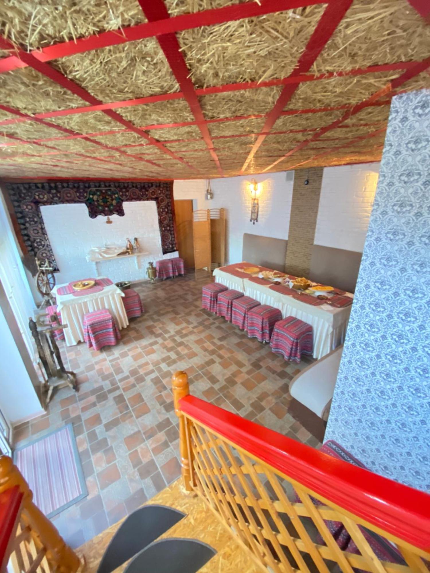 Osobyi Guest House Cholpon-Ata Esterno foto